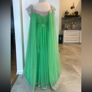 Vintage Lucie Ann Green Lace Trim Nightgown Set